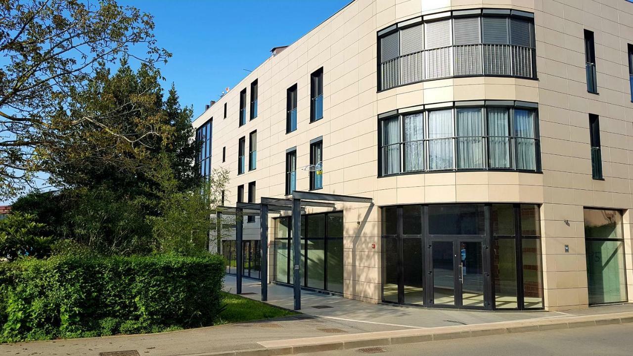 Apartman Leon Umag Exterior foto